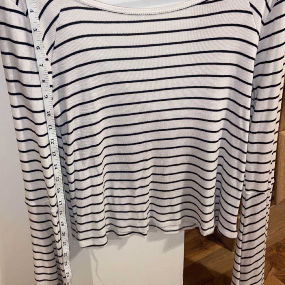 Hollister Medium long sleeve tee